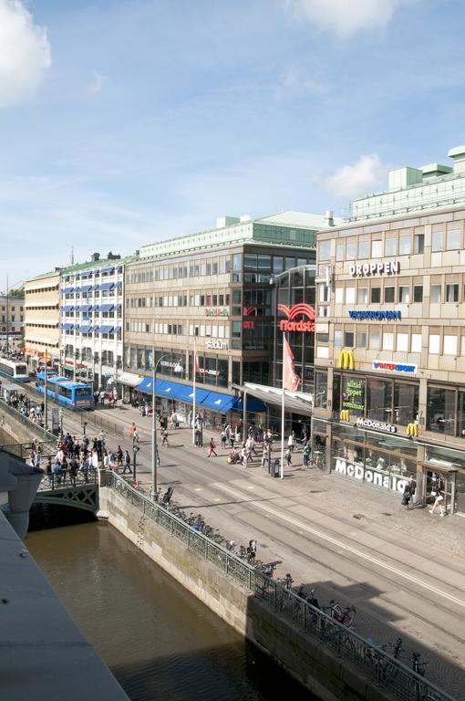 Hotel Pigalle Göteborg Dış mekan fotoğraf The station building